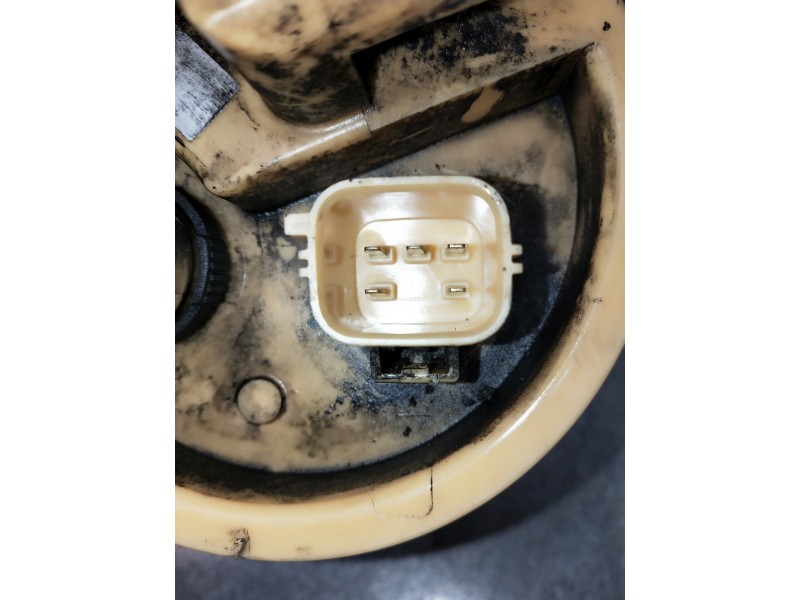 Recambio de bomba combustible para land rover range rover sport referencia OEM IAM   