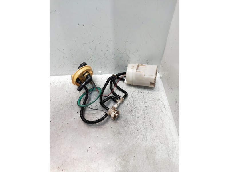 Recambio de bomba combustible para land rover range rover sport referencia OEM IAM   