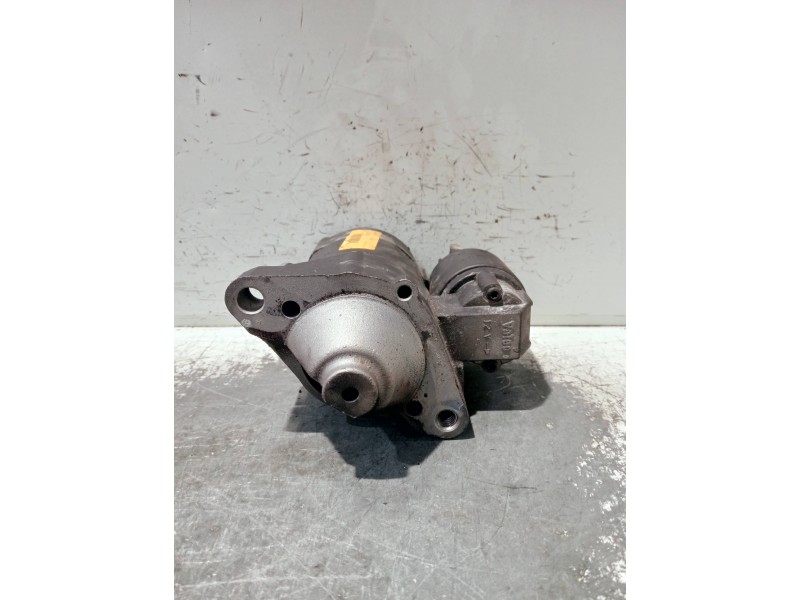Recambio de motor arranque para renault clio ii fase ii (b/cb0) referencia OEM IAM T193046R 726803 