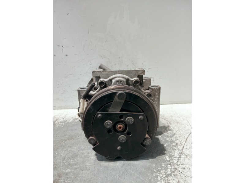 Recambio de compresor aire acondicionado para renault clio ii fase ii (b/cb0) referencia OEM IAM   