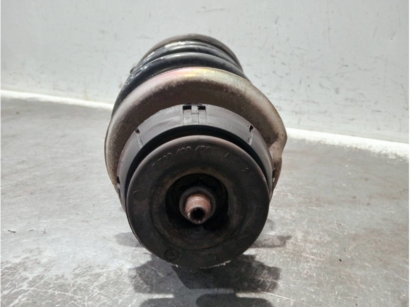 Recambio de amortiguador delantero izquierdo para renault clio ii fase ii (b/cb0) referencia OEM IAM 7700839378D 03051000226D 