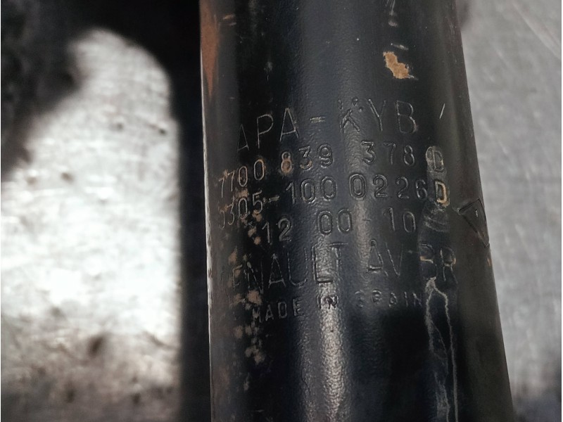 Recambio de amortiguador delantero izquierdo para renault clio ii fase ii (b/cb0) referencia OEM IAM 7700839378D 03051000226D 