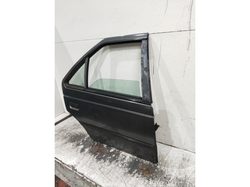 Recambio de puerta trasera derecha para peugeot 405 berlina referencia OEM IAM   4P