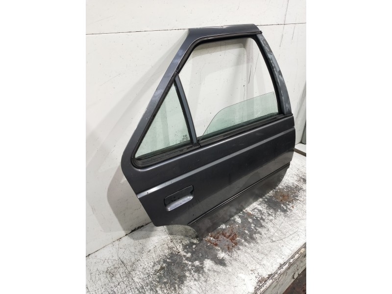 Recambio de puerta trasera derecha para peugeot 405 berlina referencia OEM IAM   4P