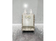 Recambio de caja reles / fusibles para toyota auris referencia OEM IAM 8273002150A   2