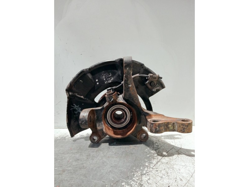 Recambio de mangueta delantera izquierda para hyundai coupe (gk) referencia OEM IAM   