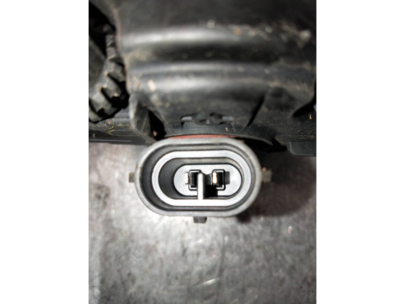 Recambio de faro antiniebla izquierdo para toyota auris referencia OEM IAM 812200D041  