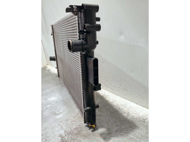 Recambio de radiador agua para iveco daily caja cerrada (1999 =>) referencia OEM IAM   