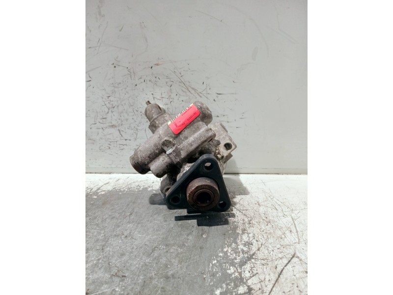 Recambio de bomba direccion para iveco daily caja cerrada (1999 =>) referencia OEM IAM 504238603 26115970 