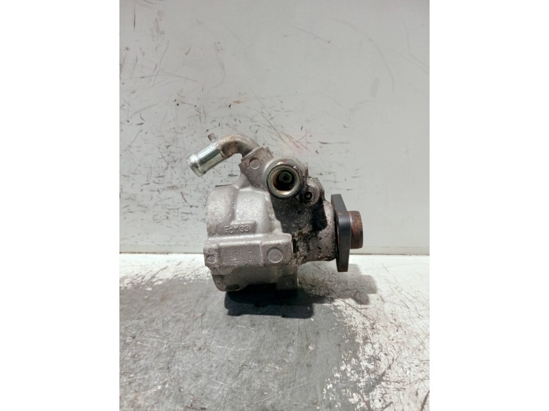 Recambio de bomba direccion para iveco daily caja cerrada (1999 =>) referencia OEM IAM 504238603 26115970 