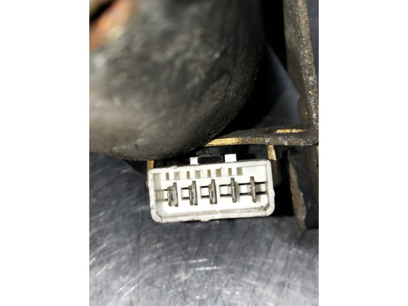 Recambio de motor limpia delantero para peugeot 309 referencia OEM IAM 9390332314  