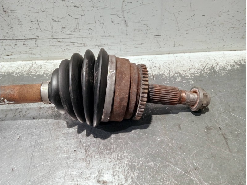 Recambio de transmision delantera izquierda para land rover range rover sport referencia OEM IAM   