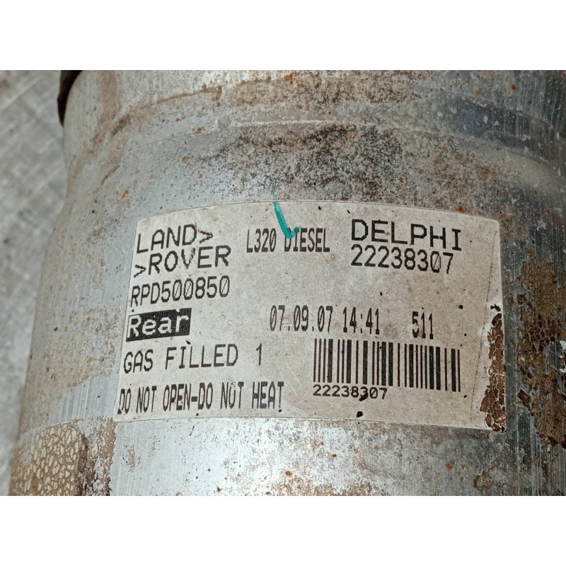 Recambio de amortiguador trasero izquierdo para land rover range rover sport referencia OEM IAM RPD500850 22238307 