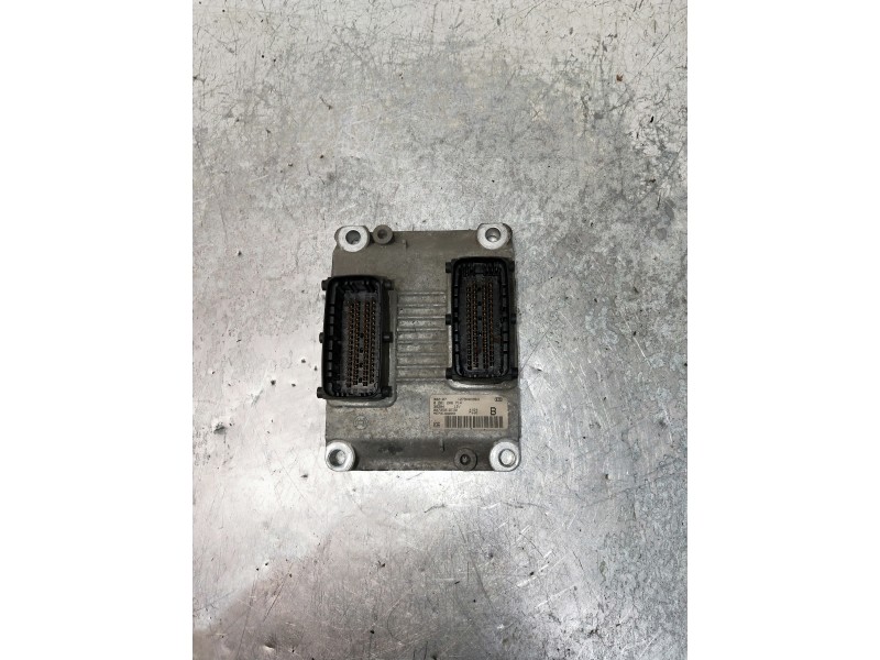 Recambio de centralita motor uce para alfa romeo 147 (190) referencia OEM IAM 0261206714 1279H03963 