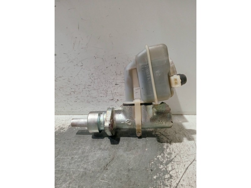 Recambio de bomba freno para peugeot 405 berlina referencia OEM IAM 3350881751  