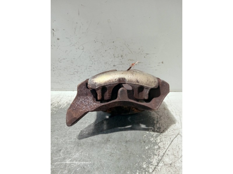 Recambio de pinza freno delantera izquierda para peugeot 405 berlina referencia OEM IAM   