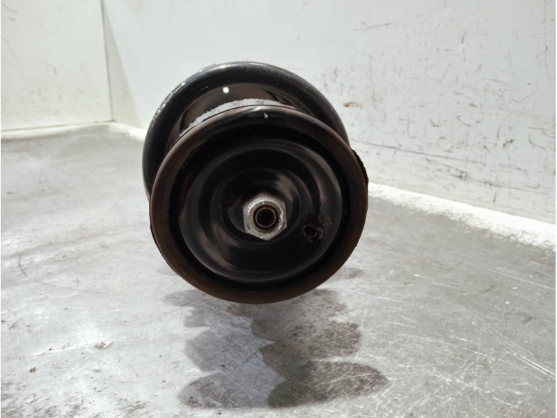 Recambio de amortiguador delantero izquierdo para mercedes vito (w638) combi referencia OEM IAM A6383200913  
