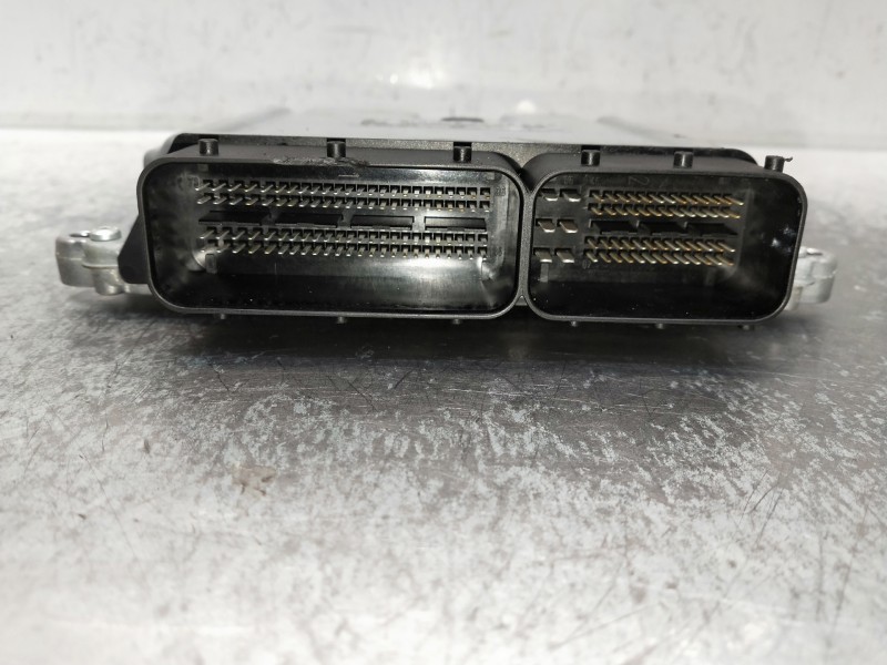 Recambio de centralita motor uce para mercedes clase cls (w219) referencia OEM IAM 0281012013 A641502279 