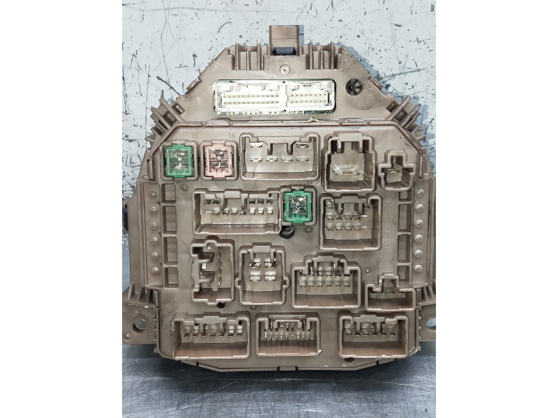 Recambio de cuadro instrumentos para peugeot 107 referencia OEM IAM H03838000H031  