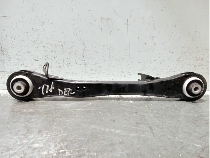 Recambio de brazo suspension inferior trasero derecho para volkswagen caddy furgón/kombi referencia OEM IAM 5R3505224D  