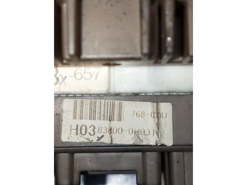 Recambio de cuadro instrumentos para peugeot 107 referencia OEM IAM H03838000H031  