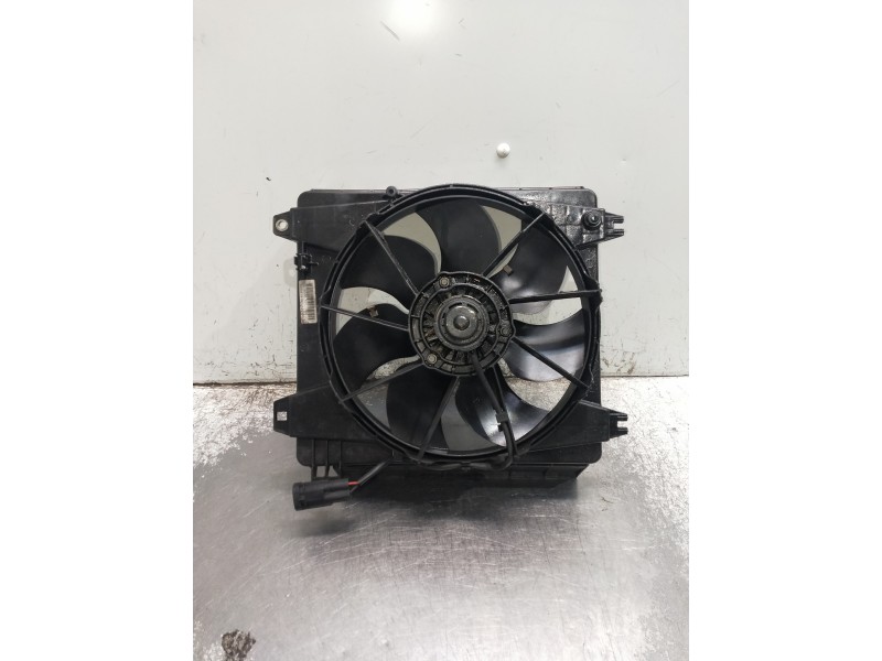 Recambio de electroventilador para peugeot 107 referencia OEM IAM 16360YV02100 5020379MP 