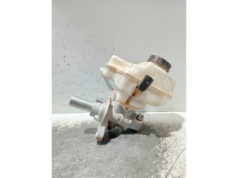 Recambio de bomba freno para volkswagen caddy furgón/kombi referencia OEM IAM 02048644P 846986 