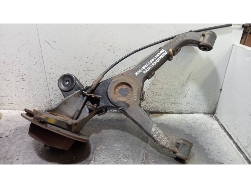 Recambio de mangueta trasera derecha para mercedes vito (w638) caja cerrada 110 cdi  (638.094) referencia OEM IAM A6383521504  