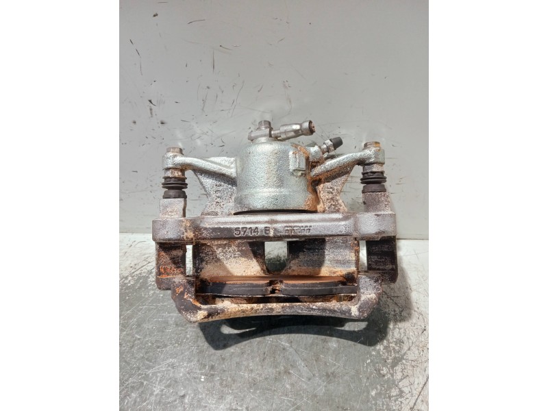 Recambio de pinza freno delantera derecha para volkswagen caddy furgón/kombi referencia OEM IAM 6799G  