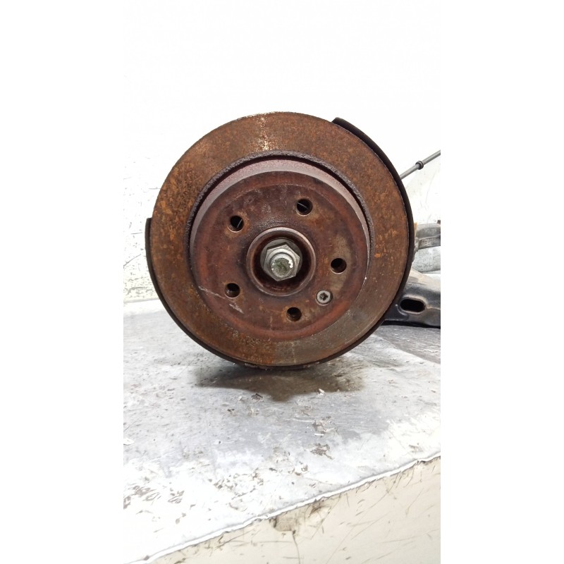 Recambio de mangueta trasera derecha para mercedes vito (w638) caja cerrada 110 cdi  (638.094) referencia OEM IAM A6383521504  
