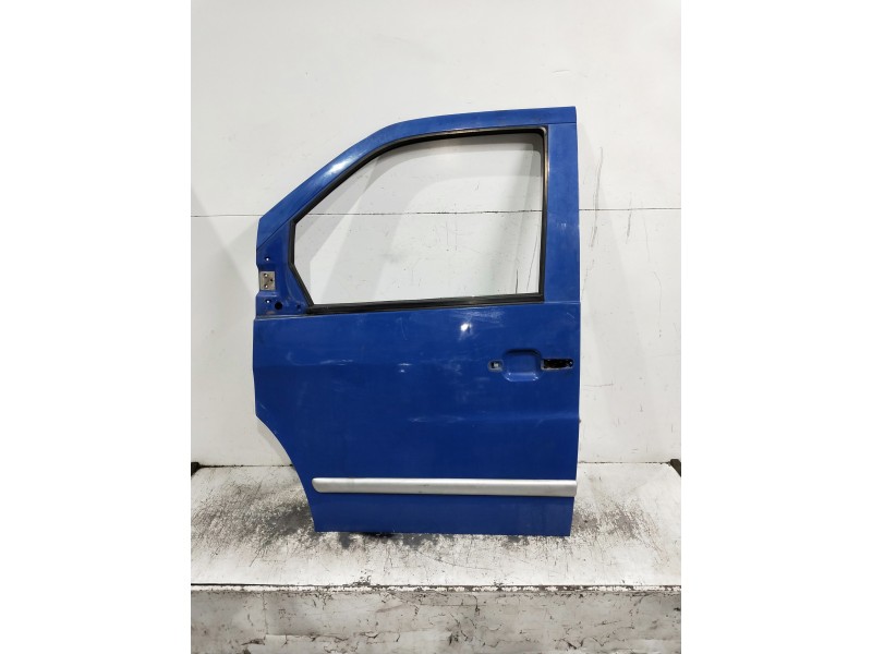 Recambio de puerta delantera izquierda para mercedes vito (w638) combi referencia OEM IAM   4P