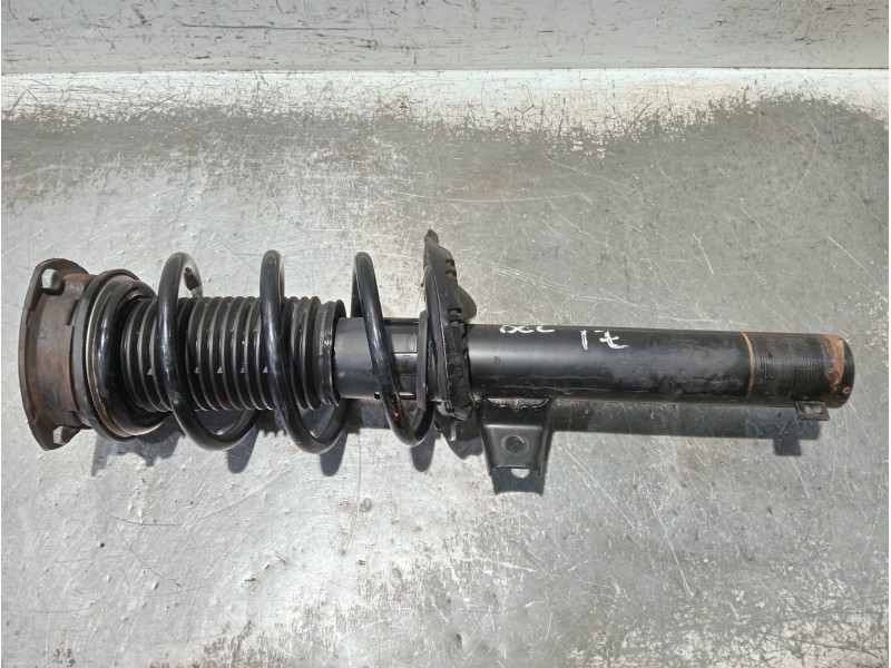 Recambio de amortiguador delantero izquierdo para volkswagen caddy furgón/kombi referencia OEM IAM 5R3413031H  