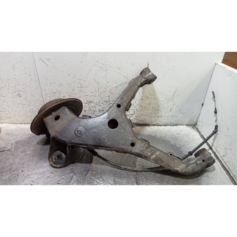 Recambio de mangueta trasera derecha para mercedes vito (w638) caja cerrada 110 cdi  (638.094) referencia OEM IAM A6383521504  