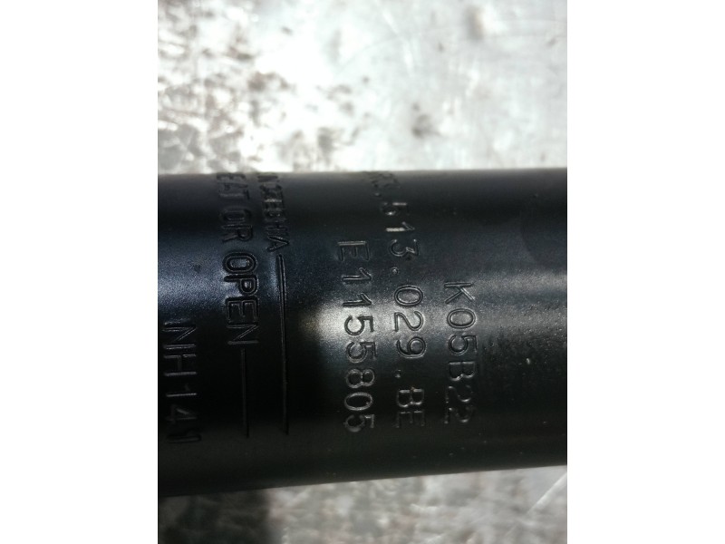 Recambio de amortiguador trasero izquierdo para volkswagen caddy furgón/kombi referencia OEM IAM 5R3513029BE  