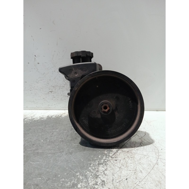 Recambio de bomba direccion para mercedes clase clk (w209) coupe 200 compressor (209.342) referencia OEM IAM 0034664001 LH211083