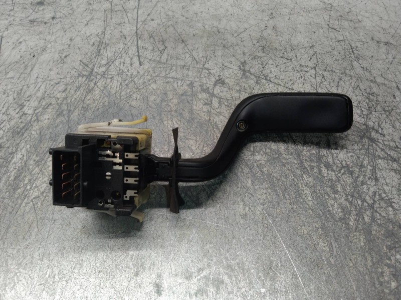 Recambio de mando luces para saab 900 berlina 2.3 s referencia OEM IAM 4739488  