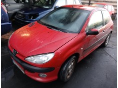 peugeot 206 berlina del año 2000
