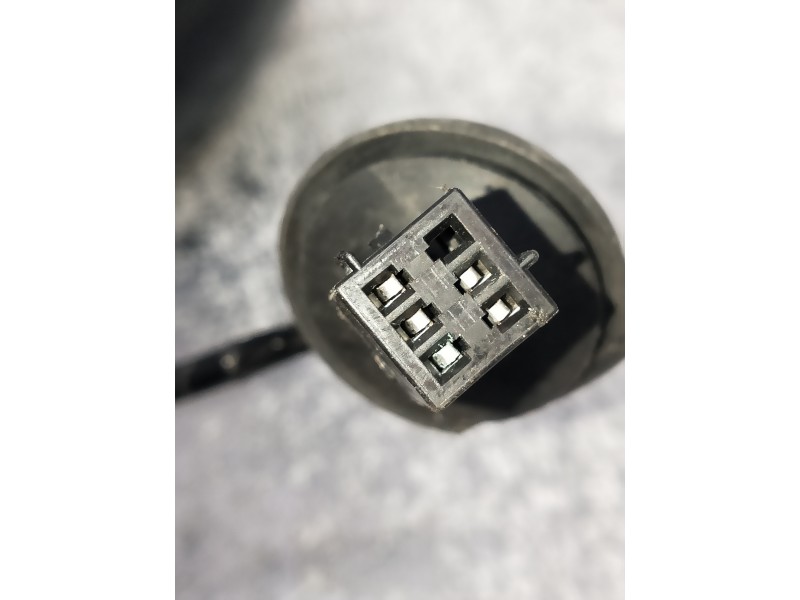 Recambio de retrovisor derecho para opel corsa d referencia OEM IAM ELÉCTRICO 1 ENCHUFE 5 CABLES