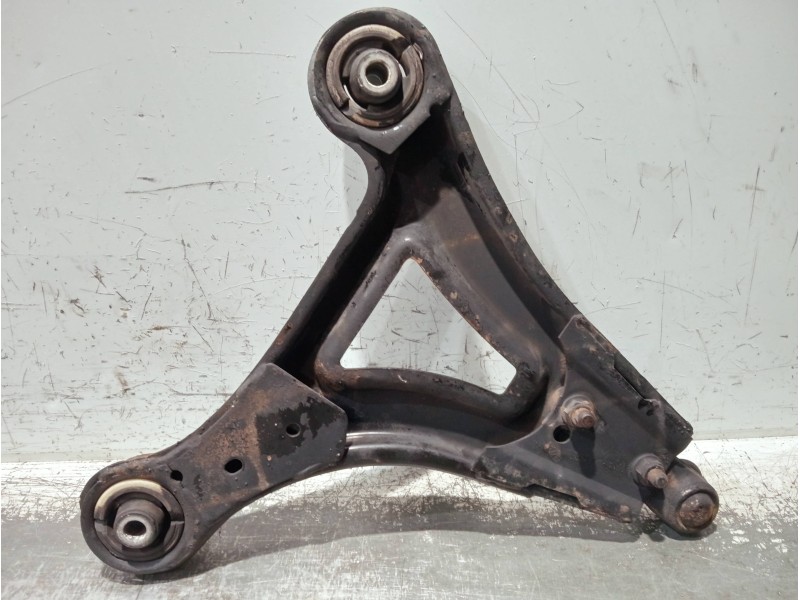 Recambio de brazo suspension inferior delantero derecho para volvo serie 440 referencia OEM IAM   