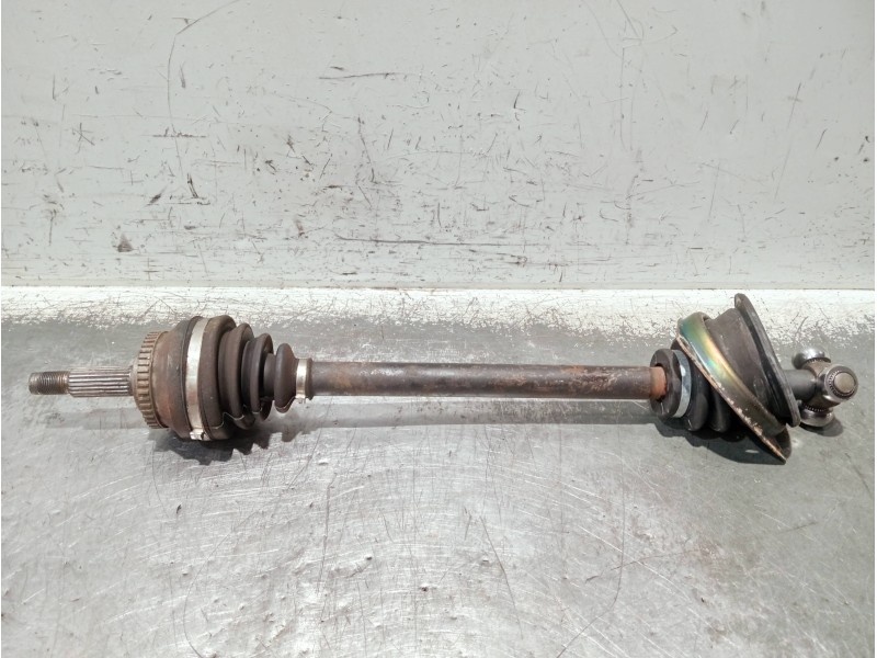 Recambio de transmision delantera izquierda para volvo serie 440 referencia OEM IAM   