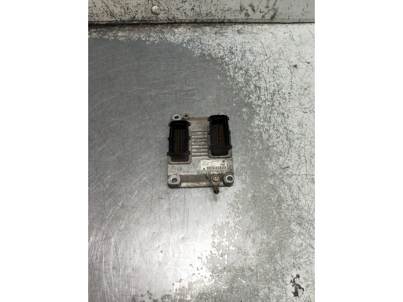 Recambio de centralita motor uce para opel corsa d referencia OEM IAM 0261208940 1039S32635 