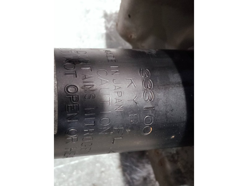 Recambio de amortiguador delantero derecho para volvo serie 440 referencia OEM IAM 333100KYB  