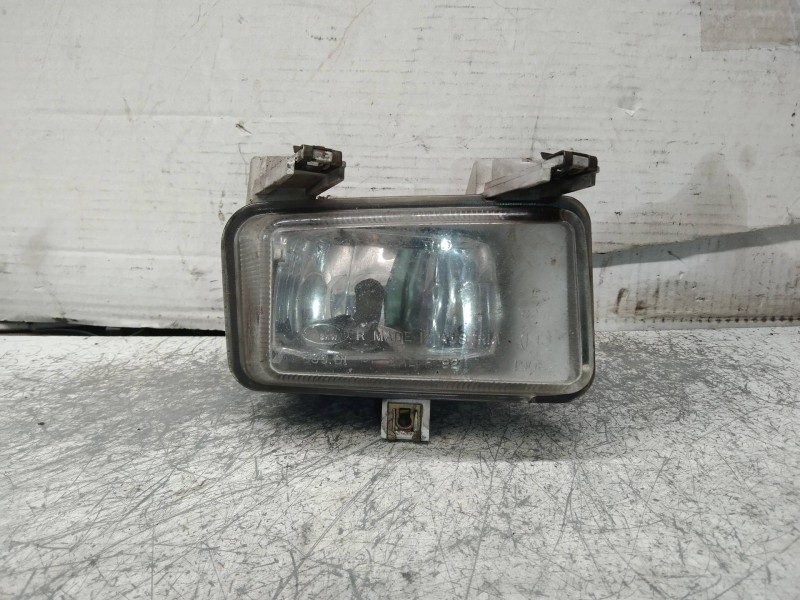 Recambio de faro antiniebla derecho para saab 900 berlina 2.3 s referencia OEM IAM 5350100001 4240396 