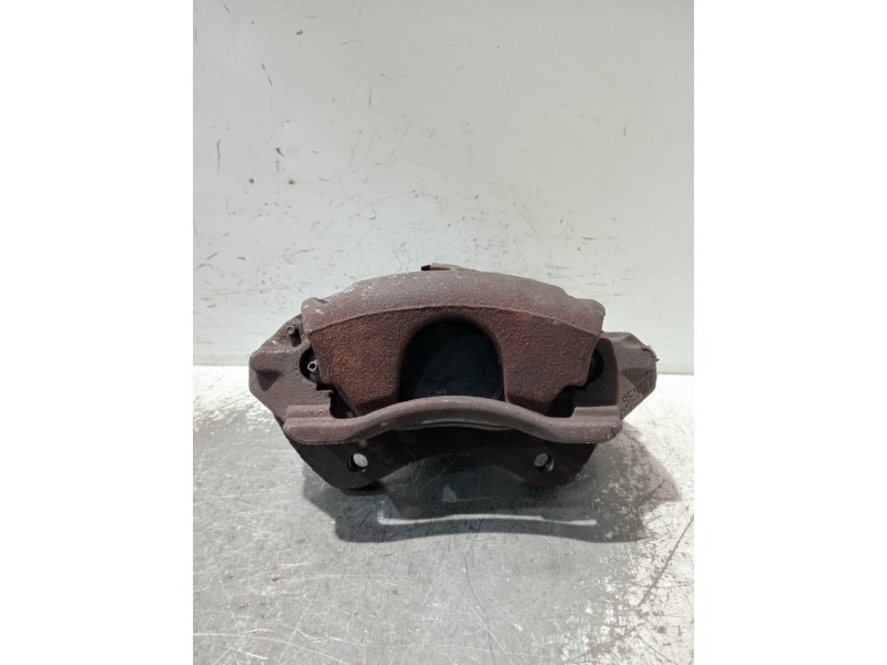 Recambio de pinza freno delantera izquierda para fiat scudo (222) referencia OEM IAM 795669  