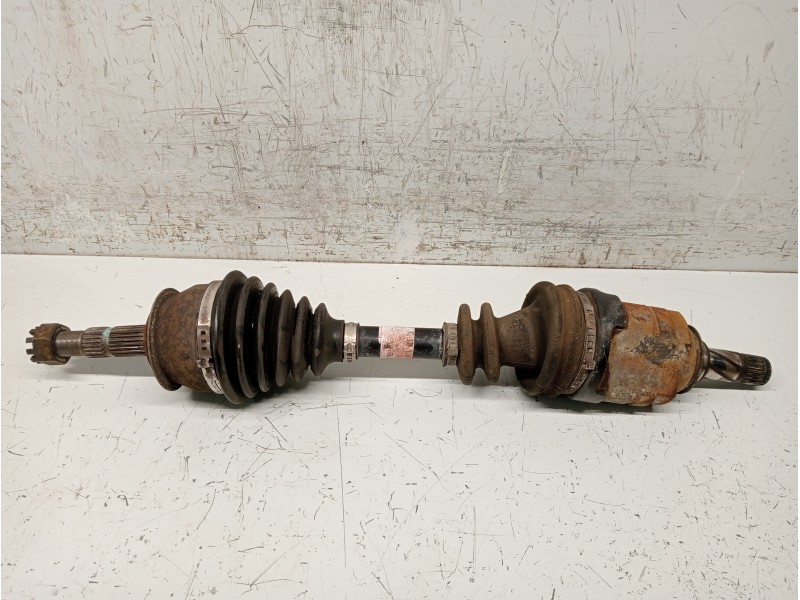 Recambio de transmision delantera izquierda para opel corsa b referencia OEM IAM 90576704  