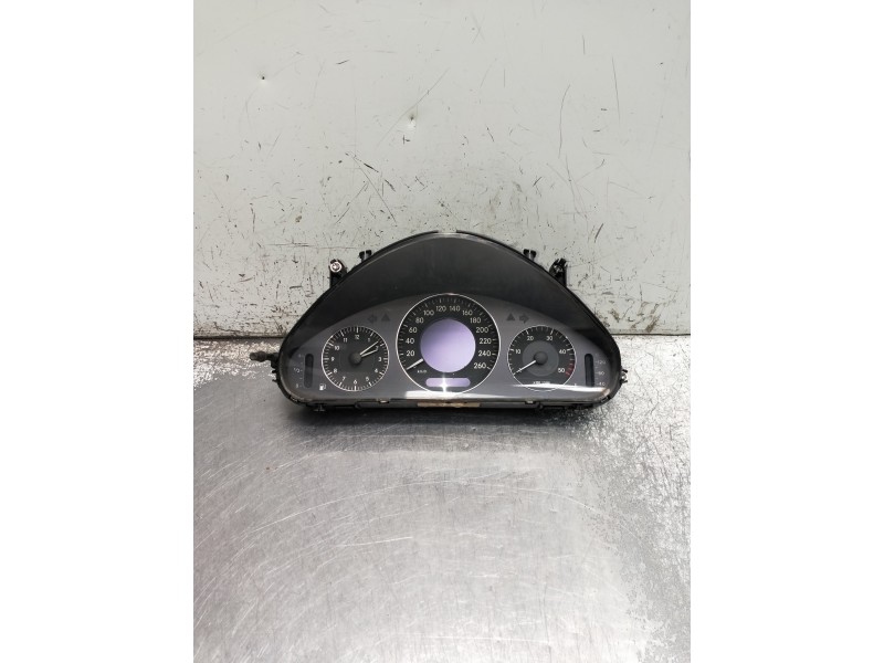 Recambio de cuadro instrumentos para mercedes clase e (w211) berlina referencia OEM IAM A2115407311 110080004 