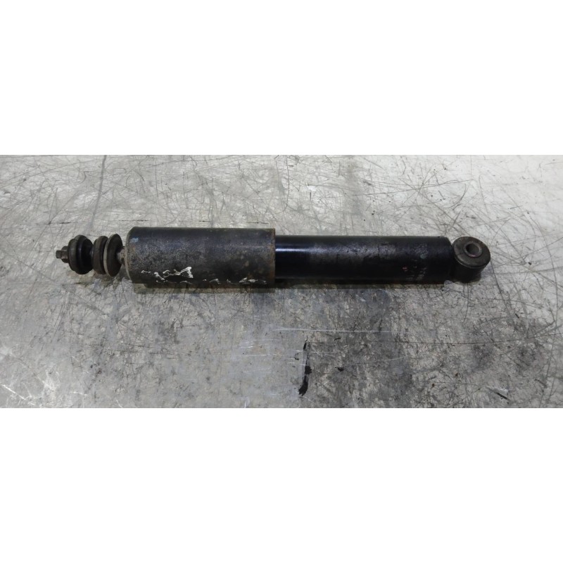 Recambio de amortiguador delantero derecho para mitsubishi l 200 (k6/7) 2500 td glx (4-ptas.) referencia OEM IAM   