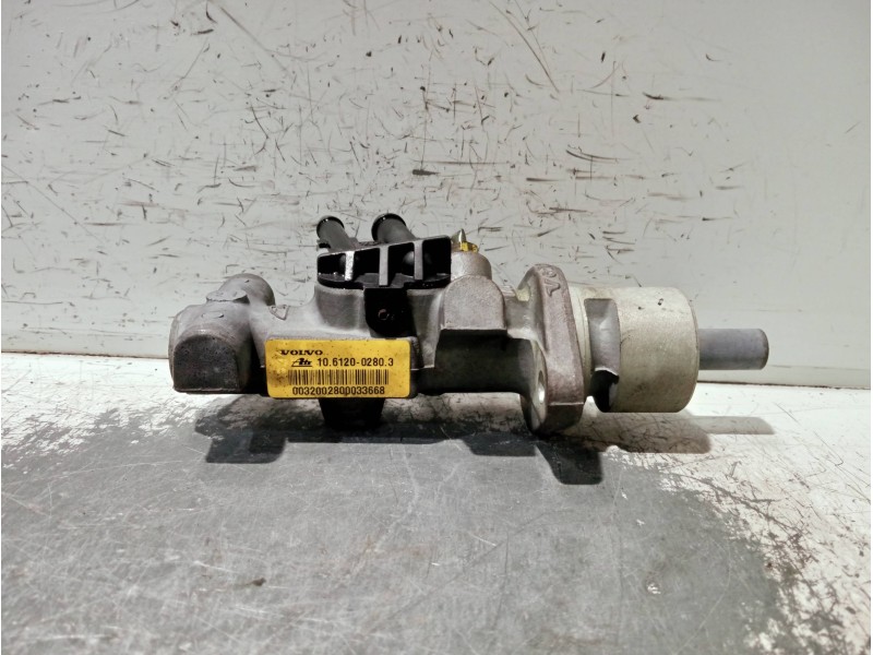 Recambio de bomba freno para volvo serie 440 referencia OEM IAM 10612002803  