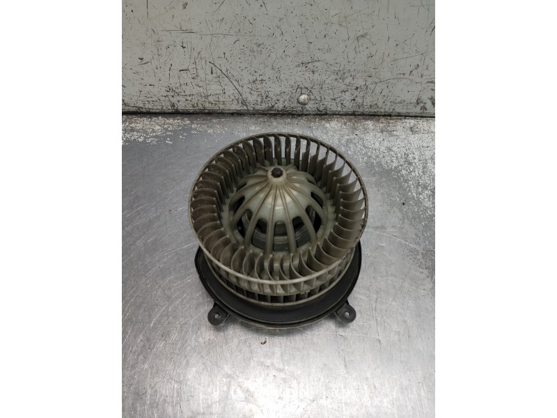 Recambio de motor calefaccion para mercedes clase e (w211) berlina referencia OEM IAM   