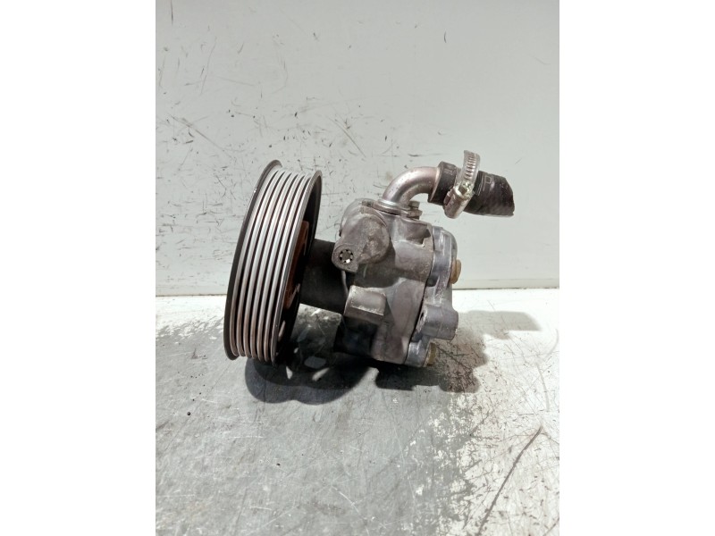 Recambio de bomba direccion para audi a3 (8l) referencia OEM IAM 1J0422154A  
